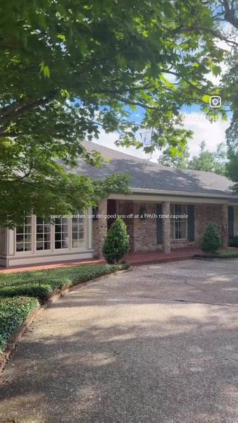 Home for sale in Tyler TX home content video